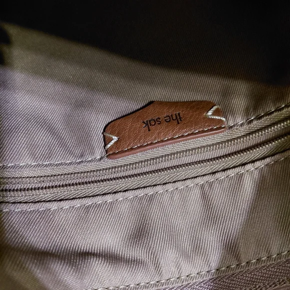 The Sak De Young Hobo bag in Pink - Picture 6 of 16